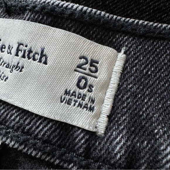 Abercrombie Fitch Curve Love 90’s Slim Straight Ultra High Rise Jeans 25/0 Short - Picture 14 of 16